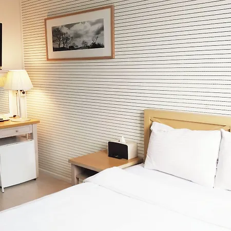 Golden Park Hotel-2